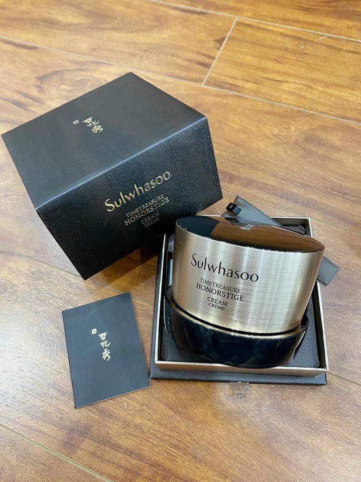 KEM VIP SÂM ĐEN QUÝ HIẾM SULWHASOO TIMETREASURE HONORSTIGE GIÚP TRẺ HOÁ 10 NĂM TUỔI