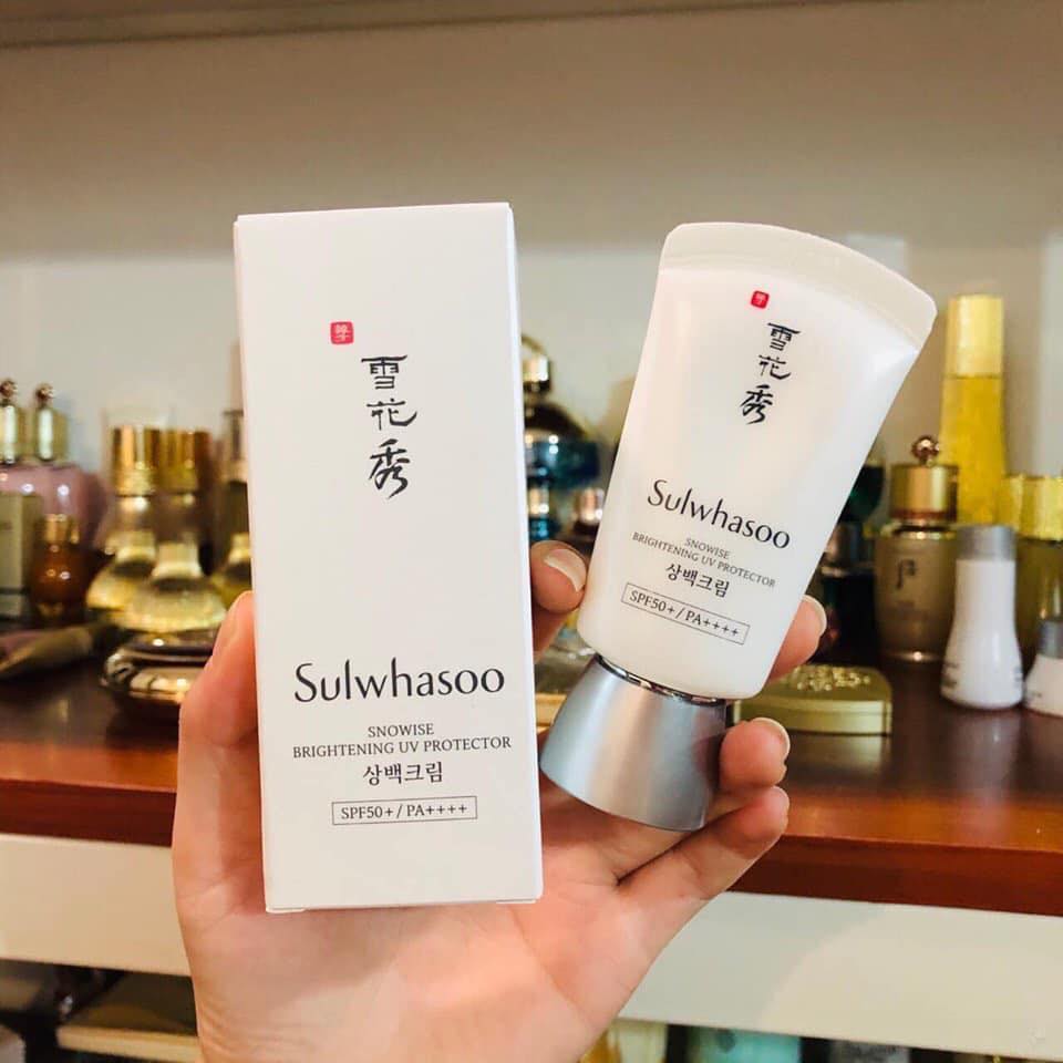 Kem chống nắng Sulwhasoo Snowise Brightening UV Protector SPF50+/PA++++ bảo vệ da Toàn Diện dưỡng trắng nâng tone căng mướt chống tia tử ngoại