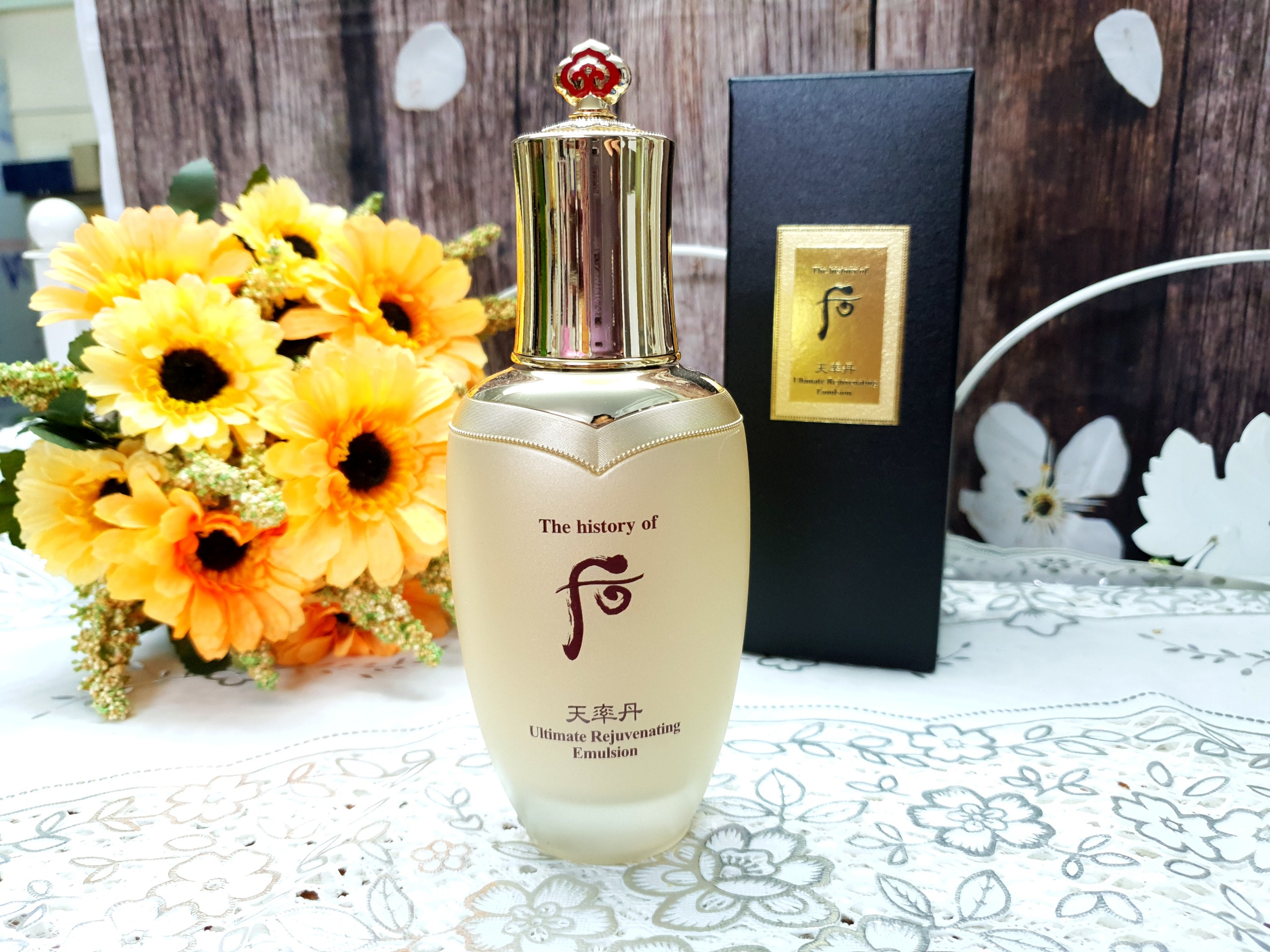 Sữa dưỡng Whoo tái sinh trị lão hóa trắng da Ultimate Rejuvenating Emulsion